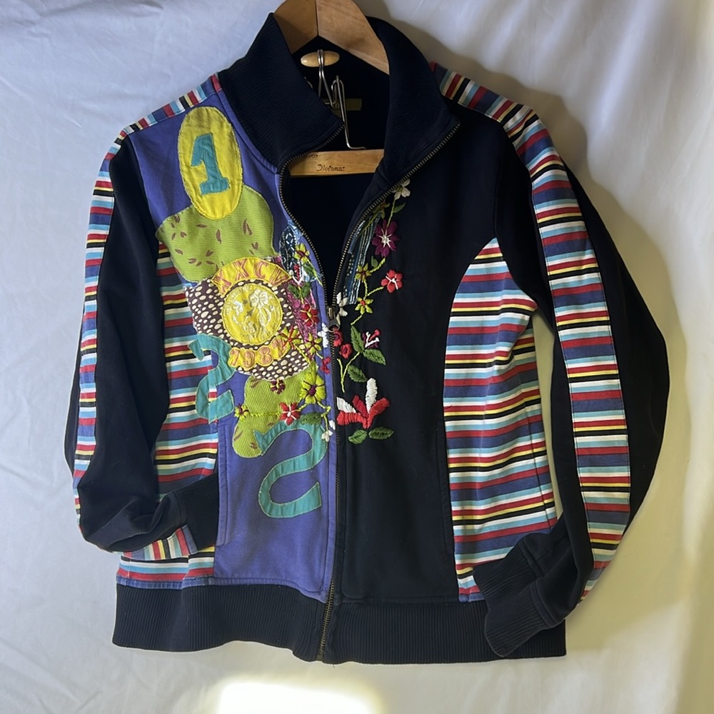 Sale! Acorn women’s medium sweater jacket embroidered  patch work boho zip up